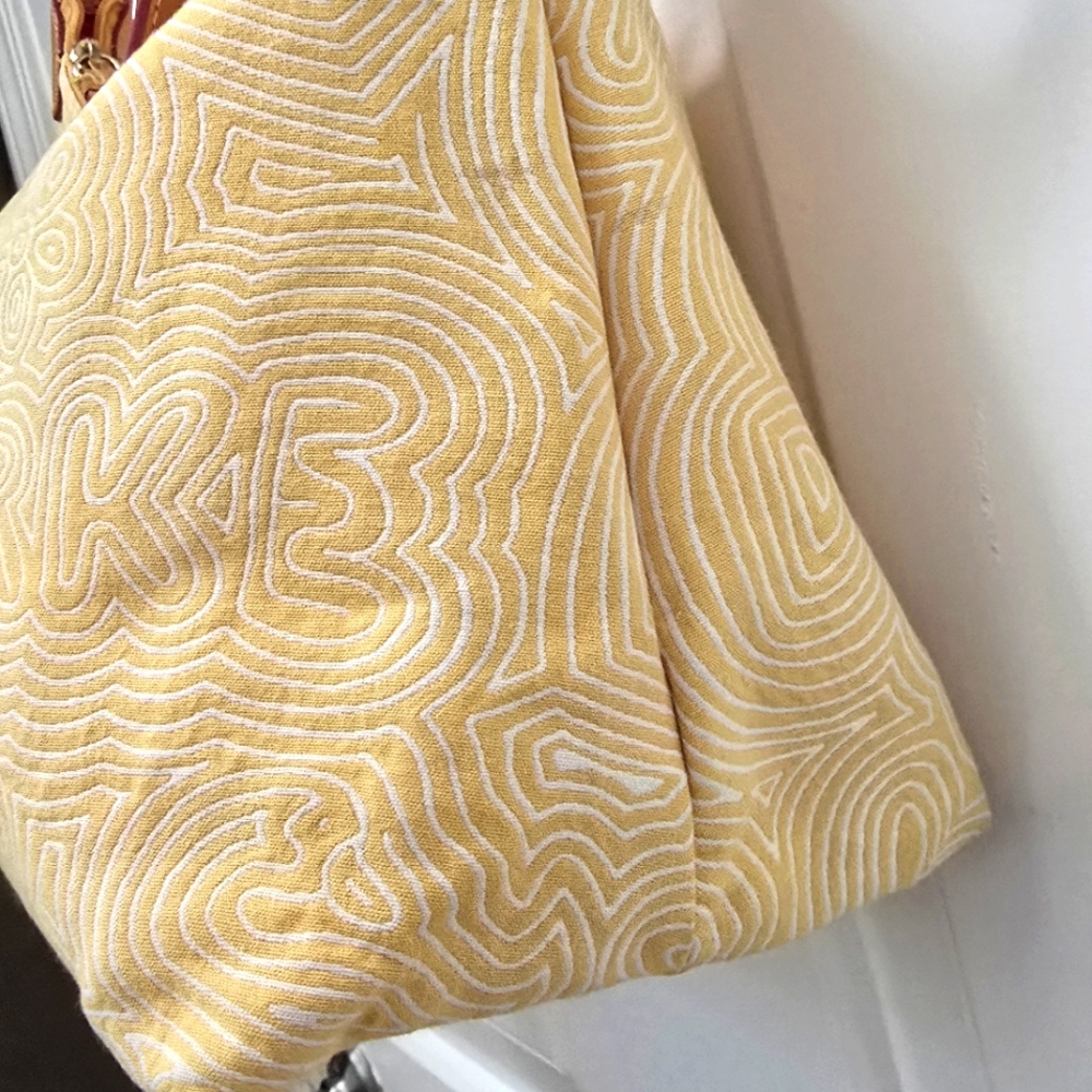 Dooney and Bourke cotton fabric hobo-NWOT - Picture 4 of 17